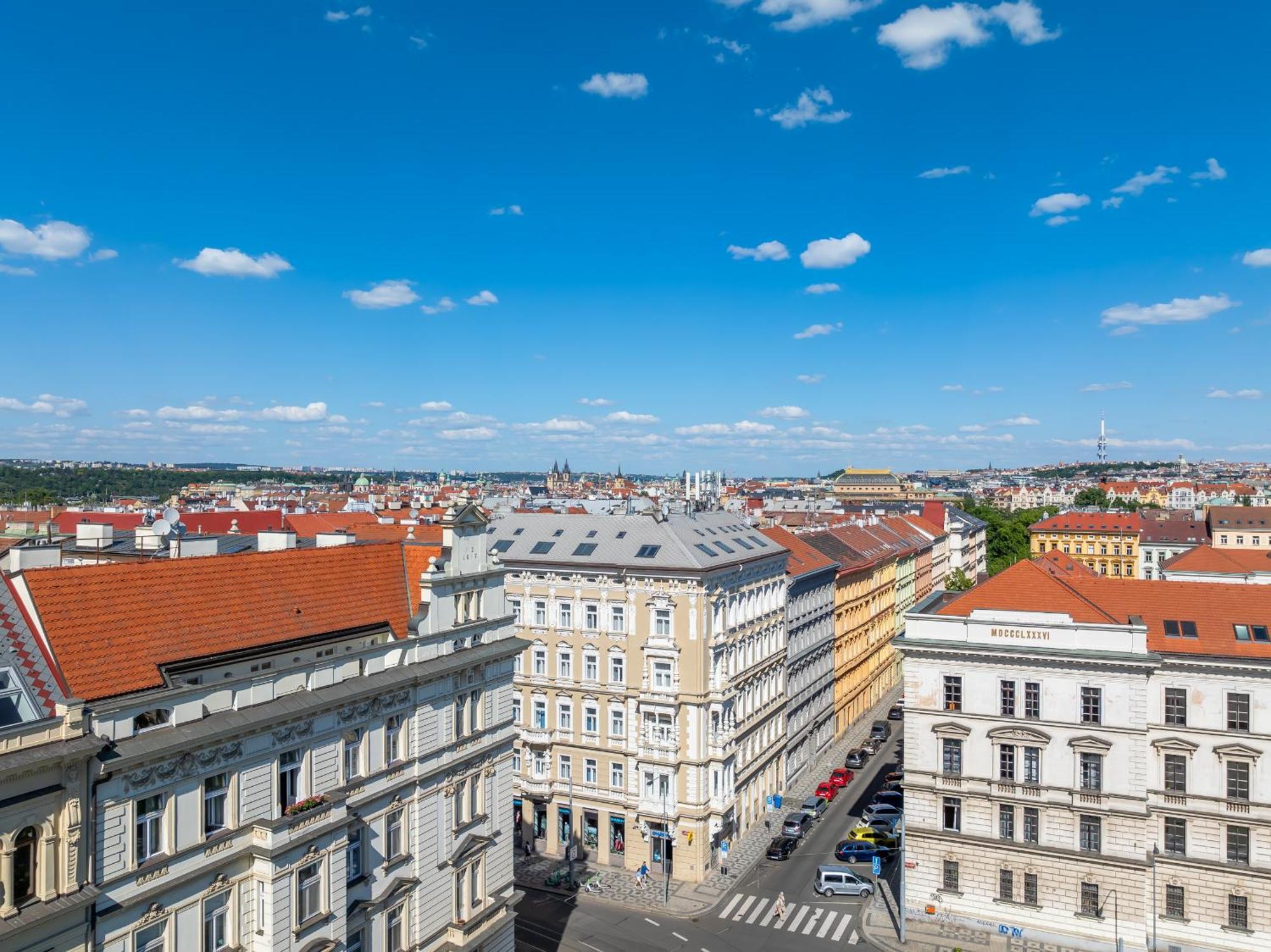 Royal Prague City Apartments Exteriör bild