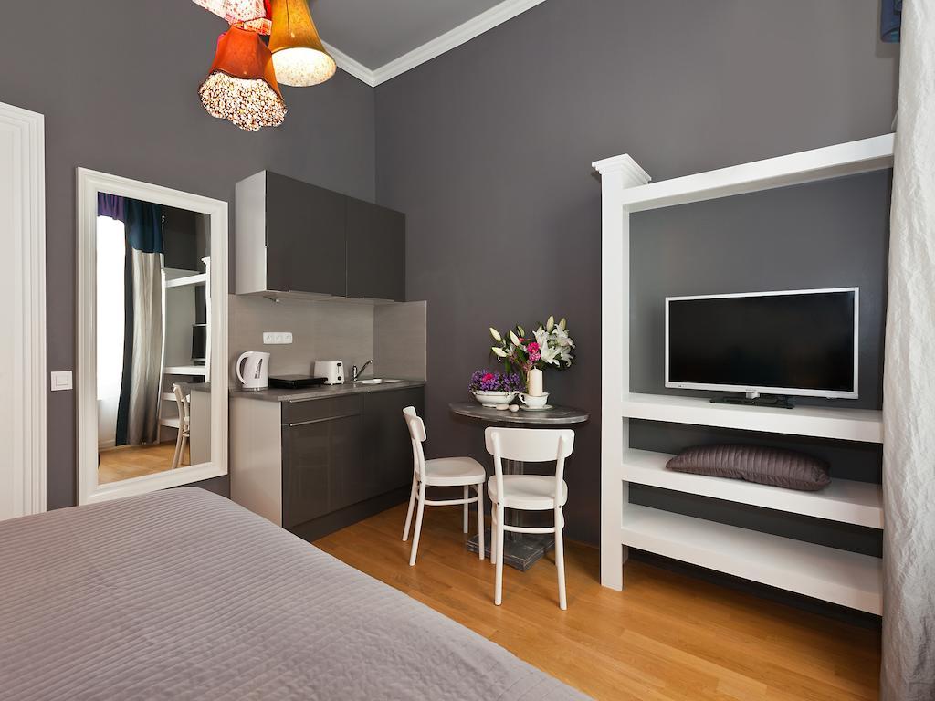 Royal Prague City Apartments Rum bild